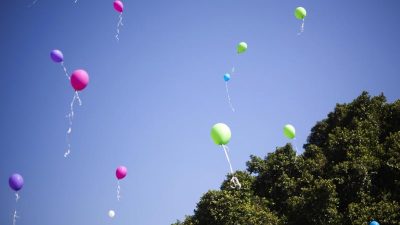 Niederländische Kommunen verbieten Luftballons