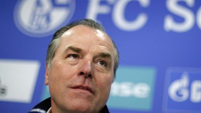 Schalker Aufsichtsratschef Tönnies bedauert Tedesco-Trennung
