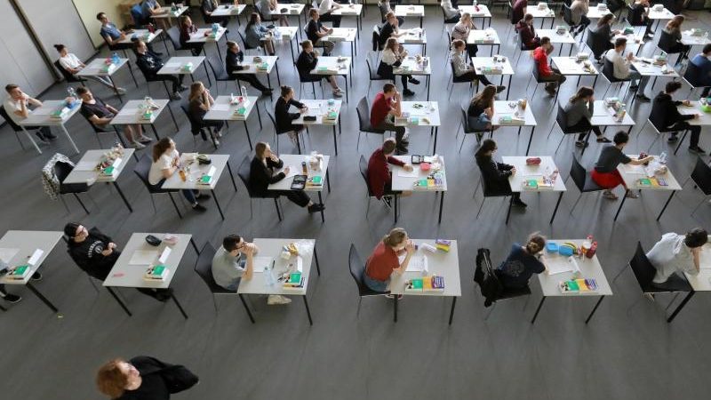 OECD-Bildungsdirektor: Anforderungen der Mathe-Prüfung sind richtig und zeitgemäß