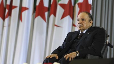 Algeriens altersschwacher Präsident Bouteflika ernennt neue Regierung