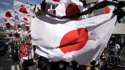 Feiertage anlässlich des Thronwechsels in Japan gestartet