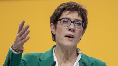 Werte-Union will Ministerposten für Kramp-Karrenbauer