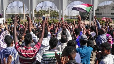 Ein Toter bei Demonstrationen gegen Sudans Präsidenten Baschir