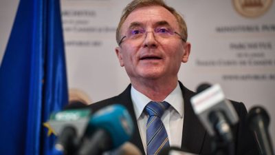 Früherer Rumänischer Präsident kommt vor Gericht