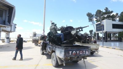 Libyen: Angriff auf den Airport in Tripolis – EU fordert Ende der Kämpfe