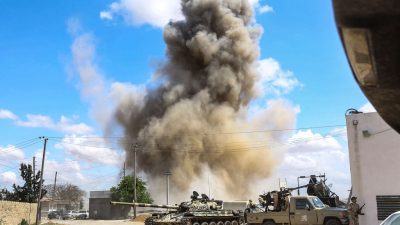 Libyen: Zivilisten leiden – UNO fordert „humanitäre Feuerpause“