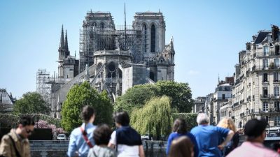 Polizei warnt Anwohner von Notre-Dame vor möglichen Bleipartikeln nach Brand