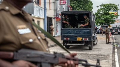 Sri Lanka: Armee stürmt Versteck von IS-Verbündeten – Mehrere Tote bei Schusswechsel und Selbstmordanschlag