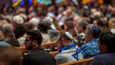 Ein Toter bei Angriff auf Synagoge in Kalifornien: Täter hinterließ Manifest