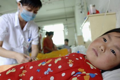 China: Polizei hält Chinesin seit über einem Monat fest – Frau demonstrierte gegen schädlichen Impfstoff