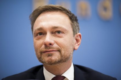 Lindner will Enteignungs-Artikel aus dem Grundgesetz streichen