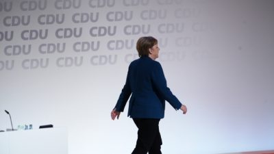 Konservative Werteunion fordert Rückzug von Kanzlerin Merkel nach Europawahl
