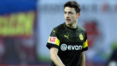 1. Bundesliga: BVB bleibt an den Bayern dran