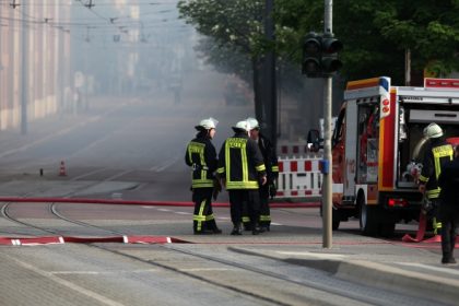 Thüringen: Unbekannte drehen Feuerwehr während Löscharbeiten das Wasser ab