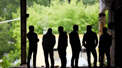 Dortmund: Fahndung nach Männergruppe wegen sexueller Belästigung – Täter sprachen gebrochen Deutsch und Englisch