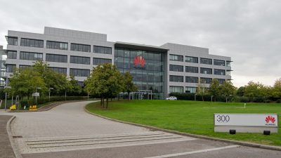 Experten warnen: Wenig Unterschied zwischen Huawei und KP-China – London kritisiert Sicherheitsmängel