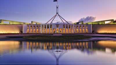 Australien: Parlament beschließt Gesetzesverschärfung für soziale Medien
