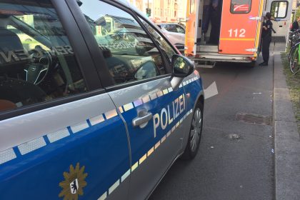 Razzia gegen linken Berliner Szene-Club „Mensch Meier“: Sechs Polizisten mit Reizgas verletzt