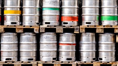 Drei Festnahmen bei Razzia in zwei Bundesländern wegen Betrugs bei Biersteuer