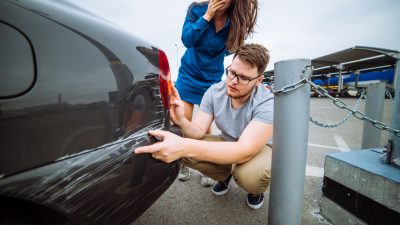 77-Jähriger zerkratzt in Essen dutzende Autos