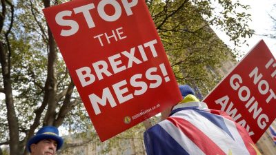 Montagabend: Vier Alternativen zum Brexit-Vertrag stehen noch zur Abstimmung