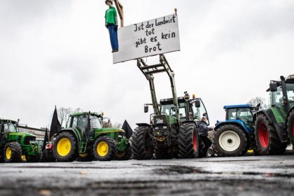 Berlin und Bonn am Dienstag: Bauernprotest mit hunderten Traktoren