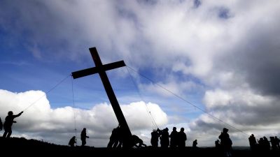 Empörung unter Katholiken: Kirche wegen Missbrauchskandalen rasch und tiefgehend verändern