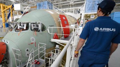 Airbus kündigt Abbau von 5.000 Stellen an – Betriebsrat: „Virus darf nicht Vorwand für Einschnitte sein, um Renditeziele zu erreichen“