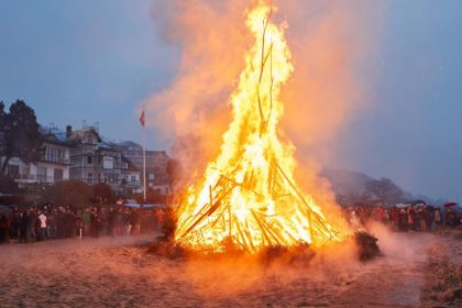 Vorsicht beim Osterfeuer: Muss ein Osterfeuer genehmigt werden?