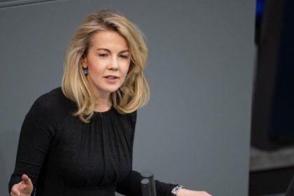 Demokratiefördergesetz: Teuteberg warnt vor SED-Antifaschismus