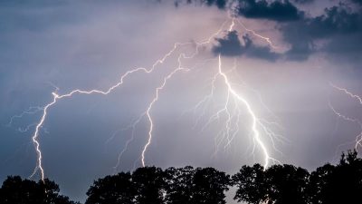 Wetterdienst warnt vor Starkregen und schwerem Gewitter in Köln
