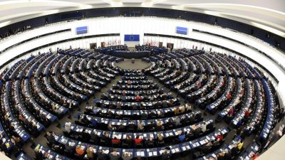 EU-Staaten einigen sich auf schärfere Abschieberegeln – Drei Monate Abschiebehaft in gesamter EU