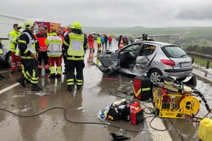15 Verletzte nach Massenkarambolage auf Autobahn in Hessen