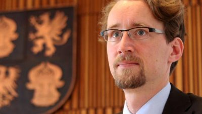 Spannung mit Ministerpräsidentin Schwesig: Schweriner Finanzminister überraschend zurückgetreten