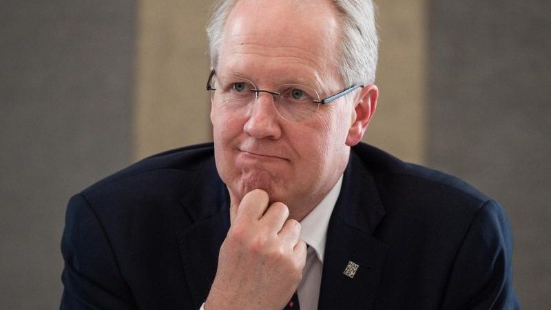 Hannovers Oberbürgermeister beantragt nach Untreueverdacht Versetzung in Ruhestand