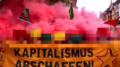 Kommando-Angriff bei „Revolutionärer 1. Mai Demo“ in Stuttgart – Hinterhältige Attacke auf Begleit-Polizei