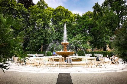 Hörst du, wie die Brunnen rauschen – Von Clemens Brentano