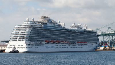 Fünf Kreuzfahrtschiff-Touristen sterben bei Wasserflugzeug-Kollision in Alaska