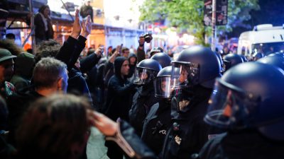 Gewerkschaftspolizei zu 1. Mai Demos: Ein Stein ist kein politisches Argument sondern Missbrauch