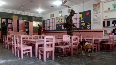 Vor Wiedereröffnung der Schulen in Sri Lanka: Überprüfung von 10.900 Schulen auf Sprengstoff