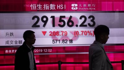 Investoren ziehen in hohem Tempo ihr Kapital aus dem chinesischen Aktienmarkt zurück