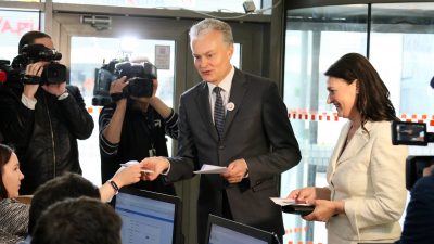Stichwahl in Litauen: Ex-Ministerin tritt gegen Politik-Neuling an