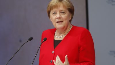 Ehrengast: Merkel hält Rede an der US-Eliteuniversität Harvard
