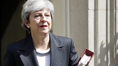 Unter Tränen: Großbritanniens Premierministerin Theresa May tritt am 7. Juni zurück