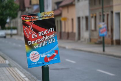 Freiburg: Wahlkampf-Boykott gegen AfD – Linksextremisten fälschen Plakate