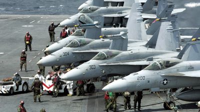 Säbelrasseln USA-Iran: Amerikaner prüfen Einsatz von 120.000 Soldaten im Mittleren Osten