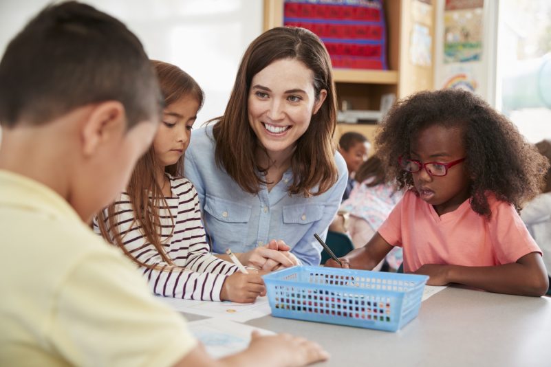 Diese mutige Lehrerin wusste es von Anfang an: Liebe ist immer die Antwort