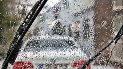 Schnee, Hagel, Regen: Unwetter in Italien