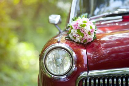 Braut gerät nach der Hochzeit in einen Autounfall – Das Paar feiert zwei Hochzeiten