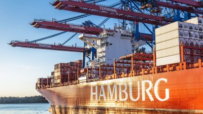Export: Deutsche Investitionsbereitschaft im Ausland sinkt auf Fünfjahrestief